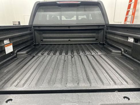 Used 2025 Honda Ridgeline Black Edition image 23