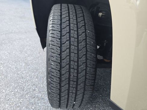 Certified 2022 GMC Canyon Elevation w/ Trailering Package image 29