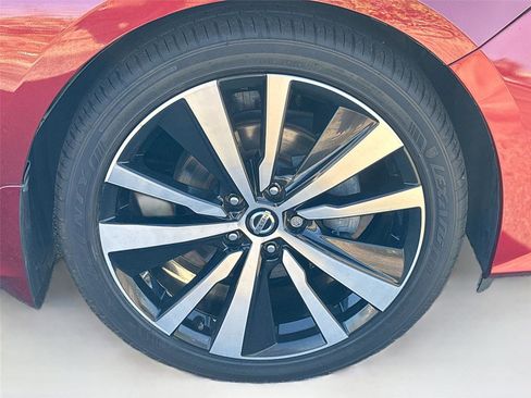 Used 2019 Nissan Altima 2.5 SR image 31