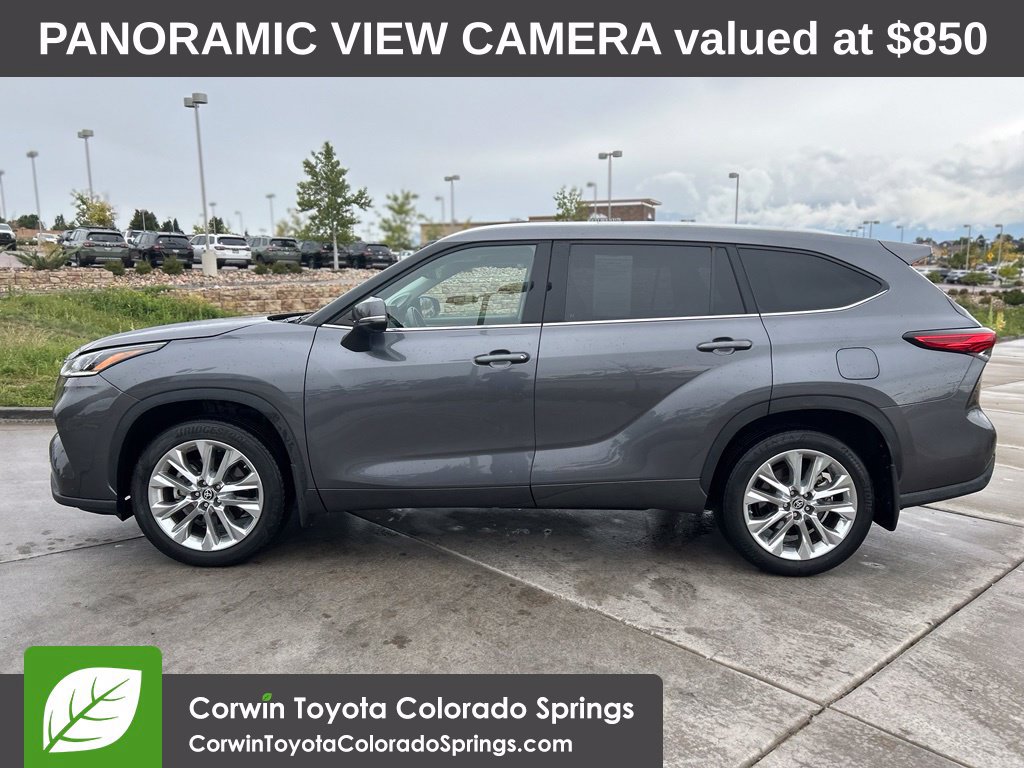 Used 2023 Toyota Highlander Limited AWD/4WD image 4