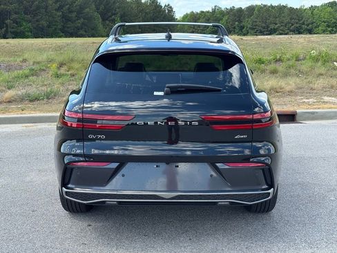 New 2026 Genesis GV70 2.5T Select image 11