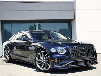 New 2025 Bentley Flying Spur Plug-In Hybrid