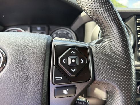 Used 2021 Toyota Tacoma TRD Pro AWD/4WD image 20