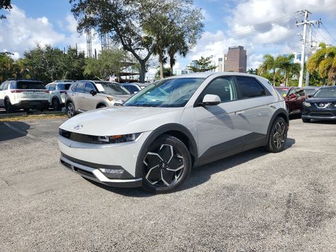 Used 2024 Hyundai Ioniq 5 SEL image 30