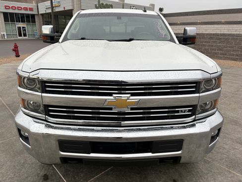 Used 2019 Chevrolet Silverado 2500 LTZ image 8
