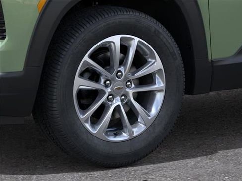 New 2026 Chevrolet TrailBlazer LS w/ LS Convenience Package FWD image 9