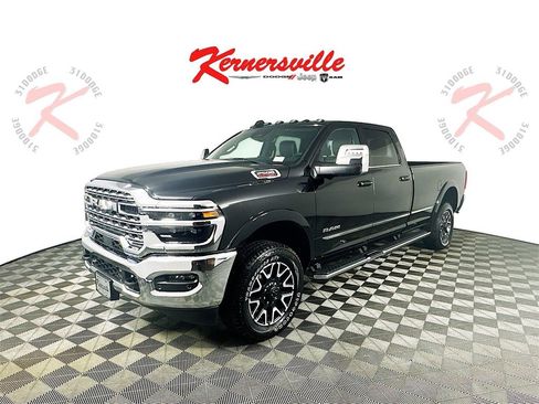New 2026 RAM 2500 Limited w/ Towing Technology Group image 3