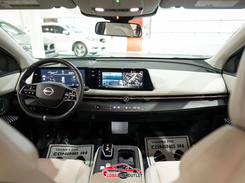 Used 2023 Nissan Ariya FWD image 14