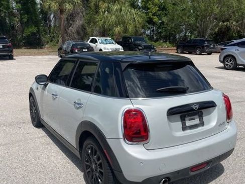 Used 2020 MINI Cooper 4-Door Hardtop w/ Storage Package image 2