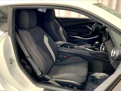 Used 2023 Chevrolet Camaro LT w/ RS Package image 6