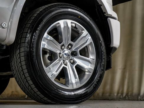 Used 2018 Ford F150 Platinum w/ Equipment Group 701A Luxury image 56