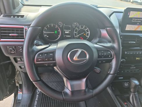 Used 2022 Lexus GX 460 w/ Black Line Special Edition AWD/4WD image 14