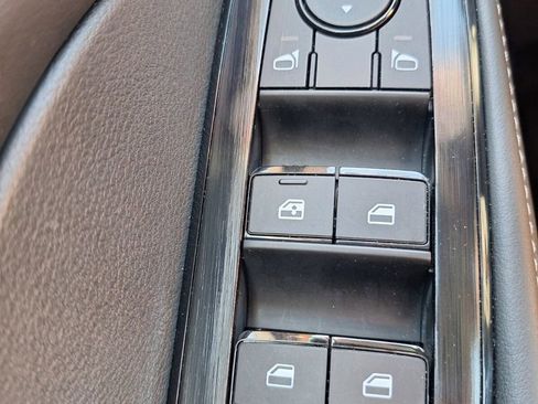 Used 2026 Nissan Rogue SV image 20