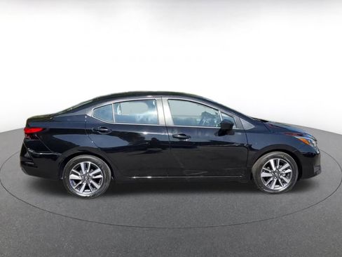 Used 2025 Nissan Versa SV FWD image 16
