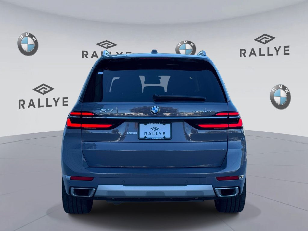 Certified 2026 BMW X7 xDrive40i w/ Executive Package AWD/4WD image 6