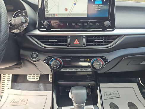 Used 2023 Kia Forte GT-Line w/ GT-Line Premium Package image 24