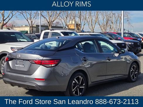 Used 2024 Nissan Sentra SV image 10