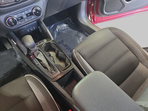 Used 2022 Chevrolet TrailBlazer LT w/ Convenience Package FWD image 26