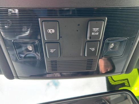 Used 2017 Volkswagen GTI S image 29