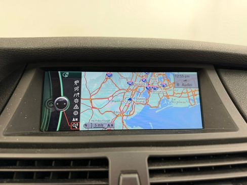 Used 2011 BMW X5 M AWD/4WD image 57