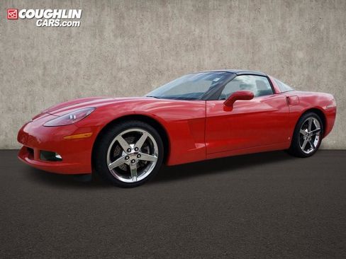 Used 2007 Chevrolet Corvette Coupe image 2