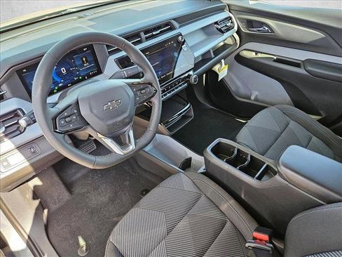 New 2027 Chevrolet Bolt LT w/ Comfort Package FWD image 3
