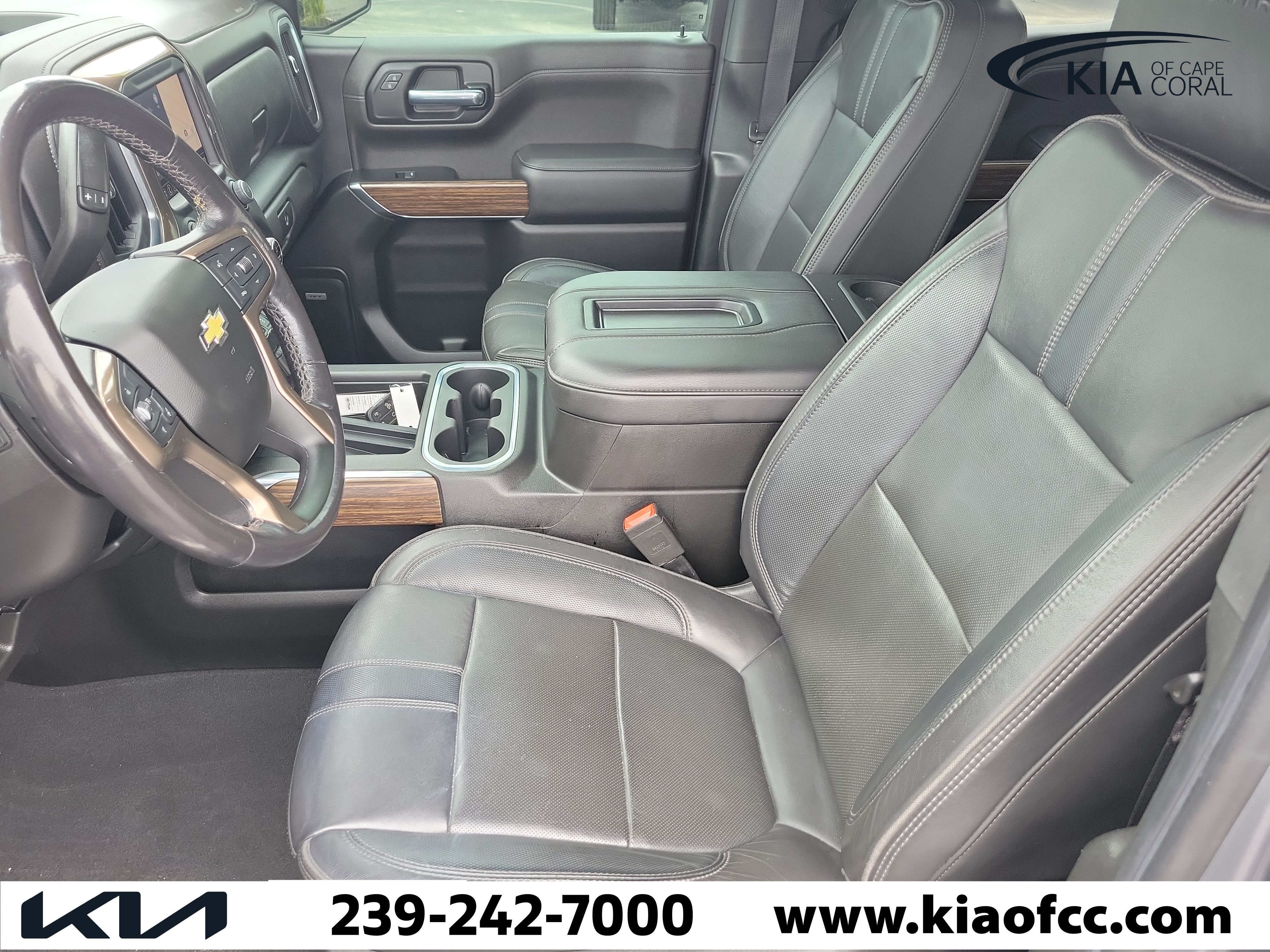 Used 2022 Chevrolet Silverado 1500 High Country w/ Z71 Off-Road Package AWD/4WD image 18