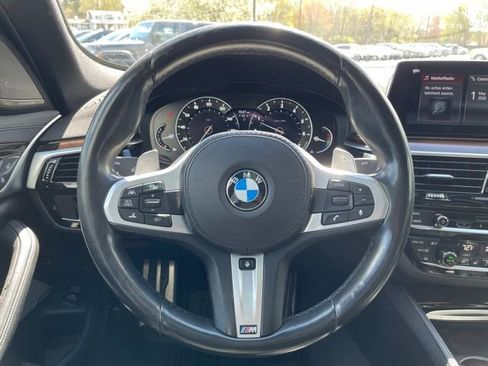 Used 2018 BMW M550i xDrive AWD/4WD image 16
