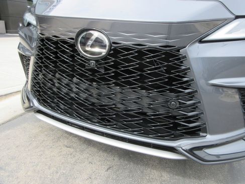 Used 2024 Lexus RX 500h F Sport w/ Convenience Package AWD/4WD image 16