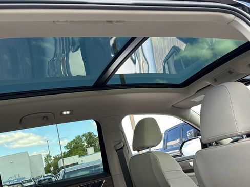 New 2026 Volkswagen Atlas SEL AWD/4WD image 10