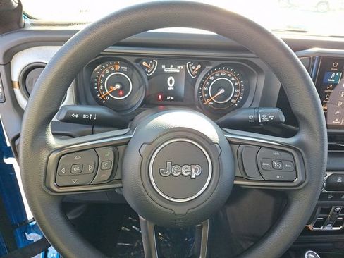 New 2026 Jeep Gladiator Sport image 14