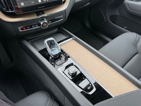 New 2026 Volvo XC60 B5 Plus w/ Protection Package Premier image 22