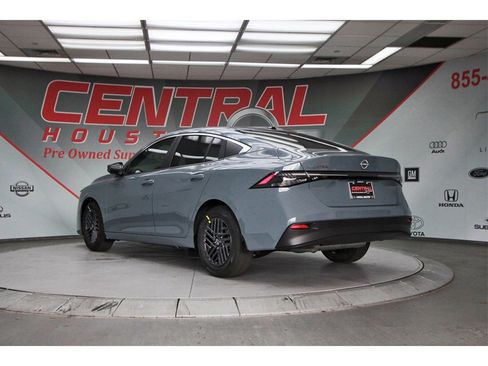 New 2026 Nissan Sentra SV w/ SV Convenience Package image 4