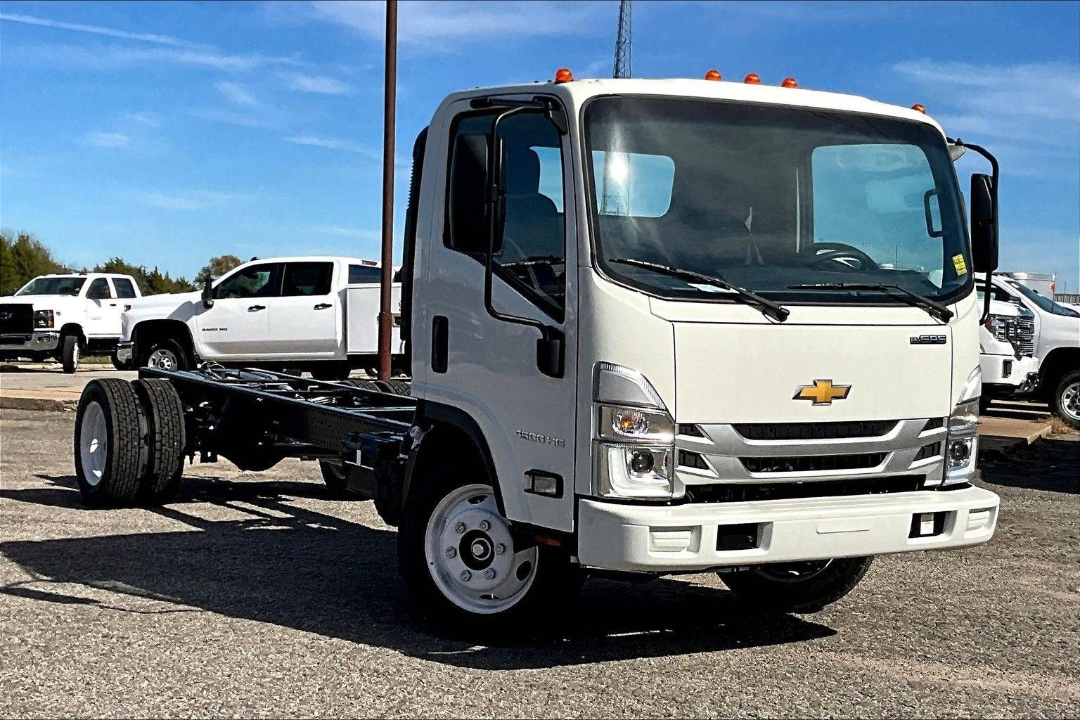 New 2025 Chevrolet Low Cab Forward RWD image 2