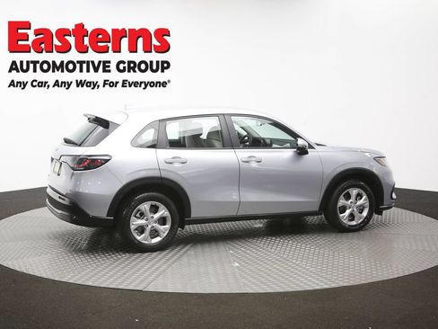 Used 2025 Honda HR-V LX image 41