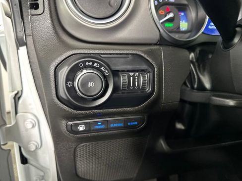 Used 2022 Jeep Wrangler Unlimited Rubicon 4xe w/ Dual Top Group image 19