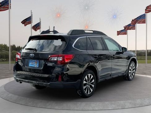 Used 2017 Subaru Outback 2.5i Limited image 7