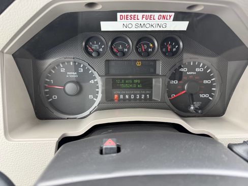 Used 2010 Ford F350 XLT image 9