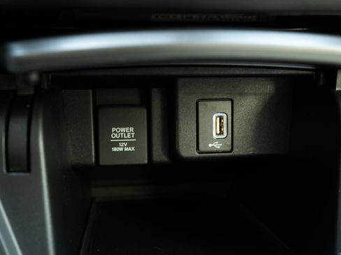 Used 2018 Honda Accord LX image 33