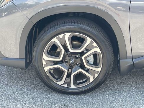 Used 2024 Subaru Ascent Limited AWD/4WD image 7