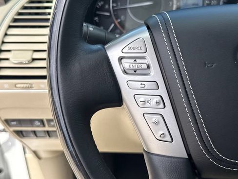 Used 2018 INFINITI QX80 2WD w/ Deluxe Technology Package image 17