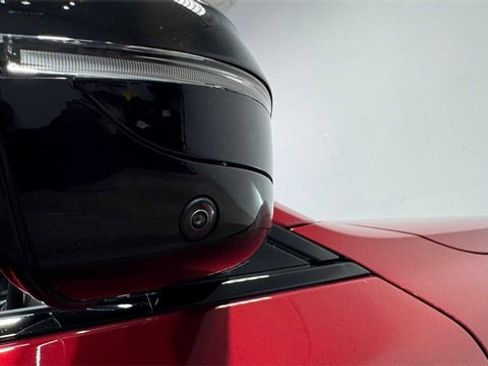 Used 2025 BMW M440i Convertible image 16