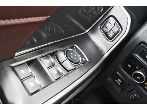 Used 2023 Ford F150 Lariat AWD/4WD image 19