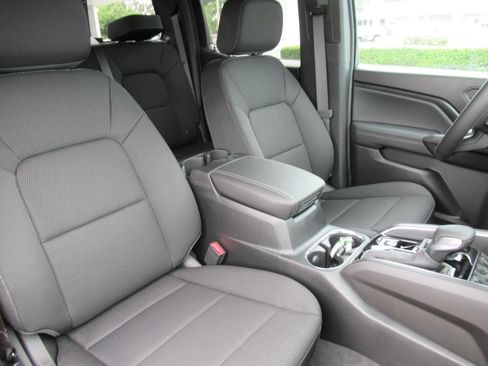 New 2026 GMC Canyon Elevation w/ Convenience Package RWD image 9