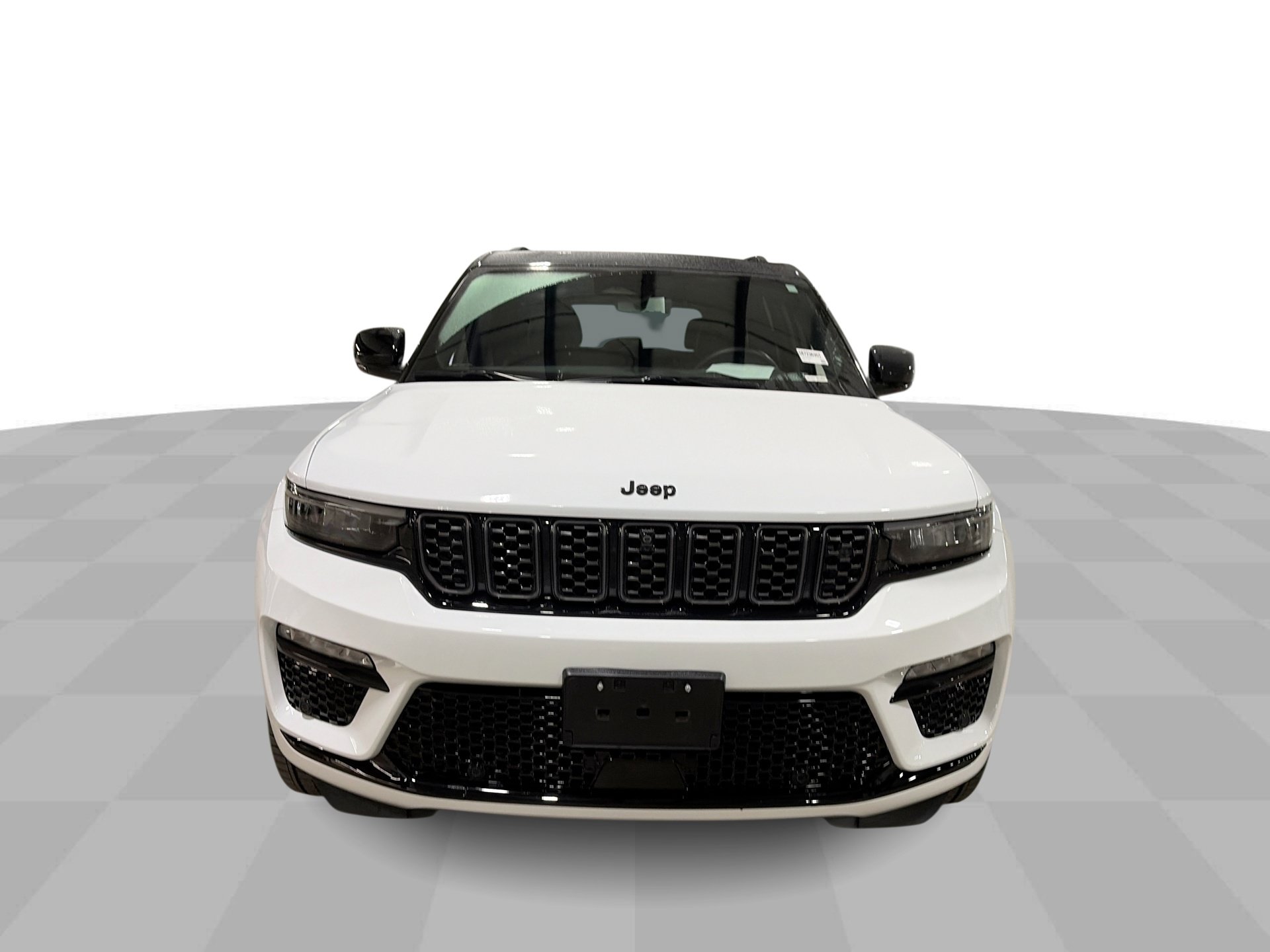 Used 2025 Jeep Grand Cherokee Summit w/ Adv Protech Group IV AWD/4WD image 3