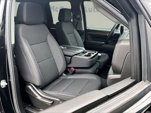 Certified 2025 Chevrolet Silverado 1500 LT image 32