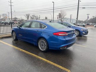 Used 2017 Ford Fusion SE w/ Fusion SE Technology Package video 3