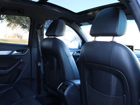 Used 2018 Audi Q3 2.0T Premium image 26