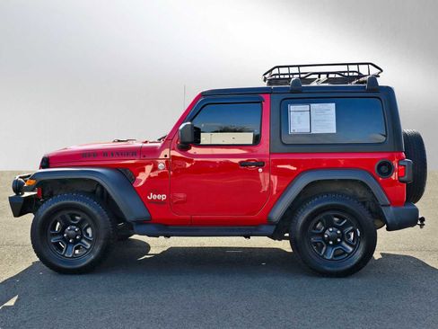 Used 2019 Jeep Wrangler Sport AWD/4WD image 6