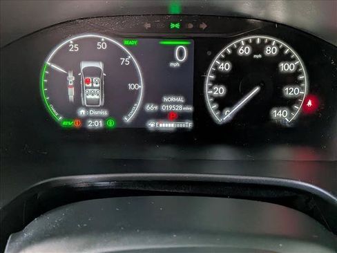 Used 2025 Honda CR-V Sport image 11